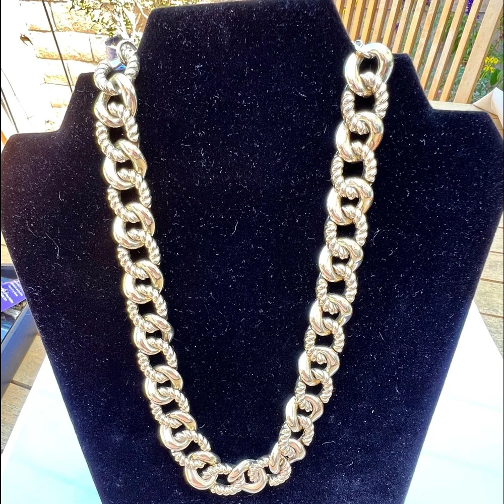 Vintage NAPIER Gold Tone Link Necklace - Picture 5 of 6